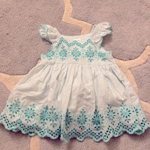 Gap baby mint flutter sleeve dress